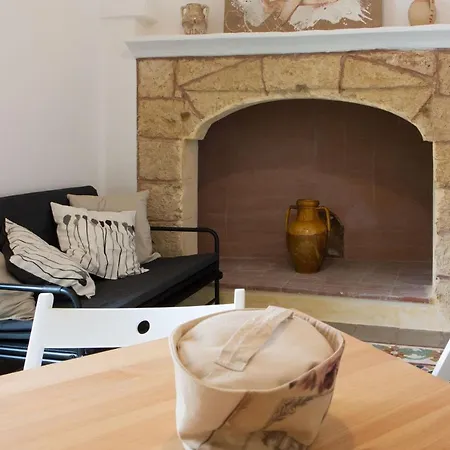 Dimora Clessidra בית נופש